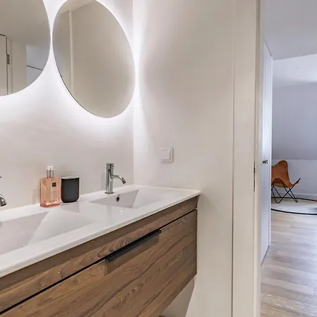 Penthouse On The Tagus In Alfama By Lovelystay Lisboa