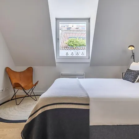 Penthouse On The Tagus In Alfama By Lovelystay Лиссабон