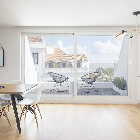Lovelystay - Penthouse On The Tagus In Alfama Apartment Lisbon
