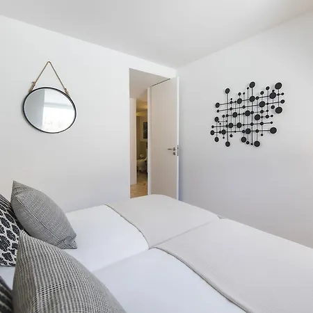 Apartment Lovelystay - Penthouse On The Tagus In Alfama *