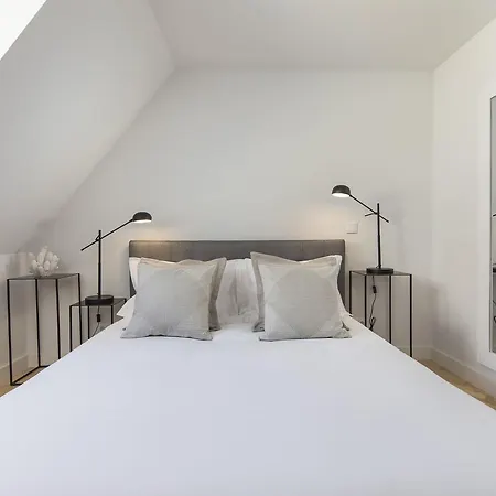 Apartment Lovelystay - Penthouse On The Tagus In Alfama *