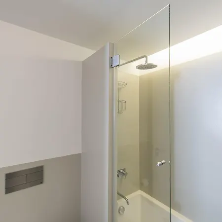 Lovelystay - Penthouse On The Tagus In Alfama Apartment Lisbon
