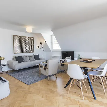 Lovelystay - Penthouse On The Tagus In Alfama