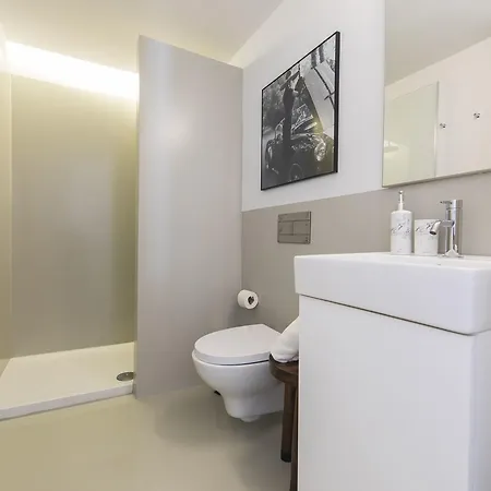 Lovelystay - Penthouse On The Tagus In Alfama