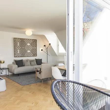 Apartment Lovelystay - Penthouse On The Tagus In Alfama