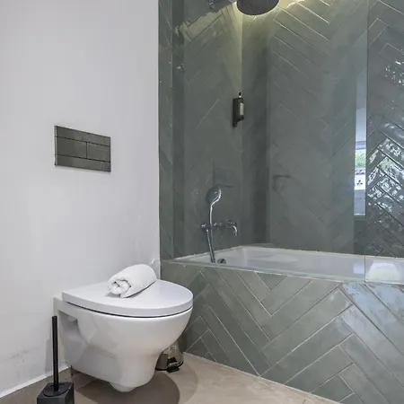 Lovelystay - Penthouse On The Tagus In Alfama Appartement Lisboa