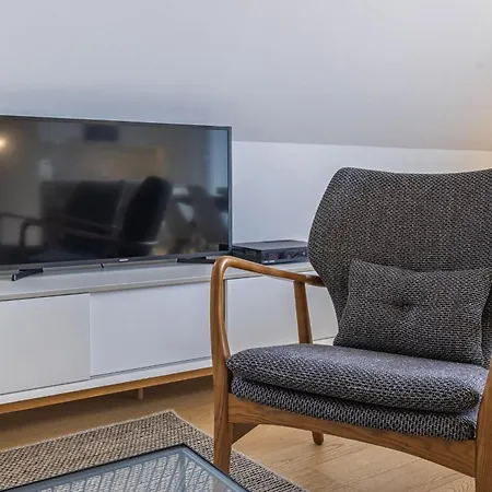 Penthouse On The Tagus In Alfama By Lovelystay