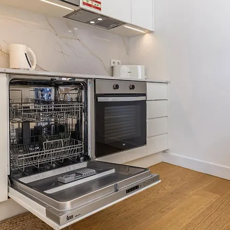 Penthouse On The Tagus In Alfama By Lovelystay Appartamento Lisbona